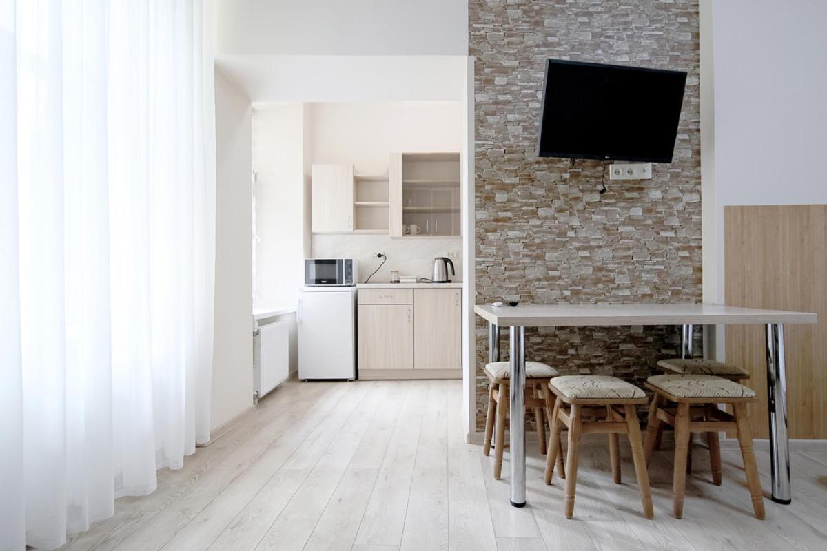 Buk Apartments On Doroshenka 25 리비프 외부 사진